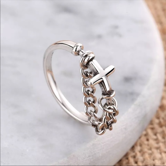 925 sterling silver cross sign ring - Picture 2 of 4